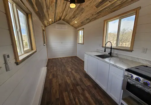 24' Homestead Tiny Home - NO STAIRS! detail photo 3
