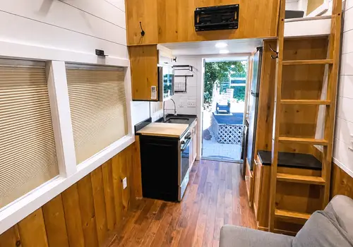 Charming Off-Grid Tiny Home Container For Sale! detail photo 5