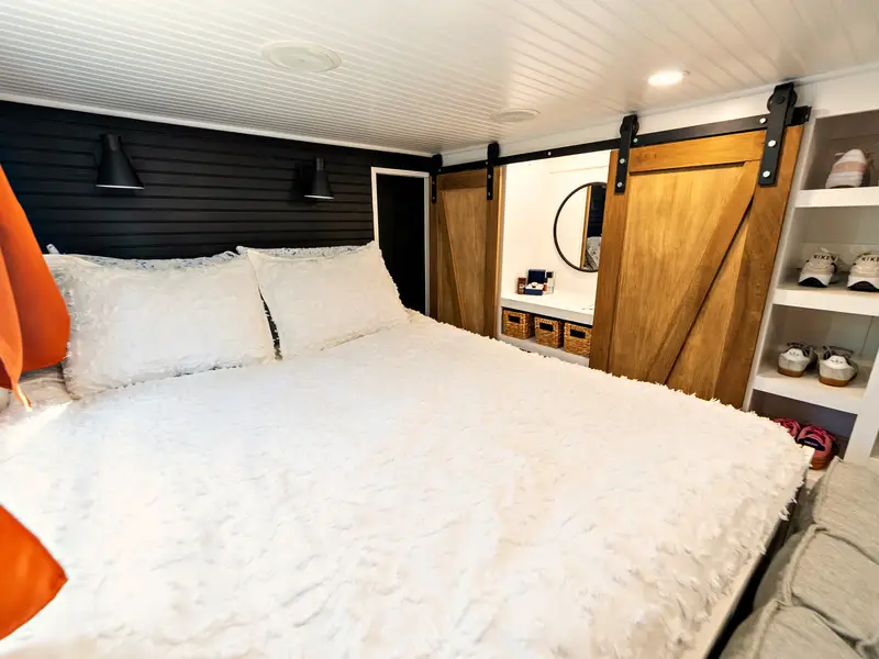 Move-In Ready Farmhouse-Style Tiny Home on Wheels! photo 2