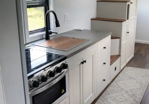 Welcome to the FARMHOUSE, Modern Tiny Home on Wheels image 4