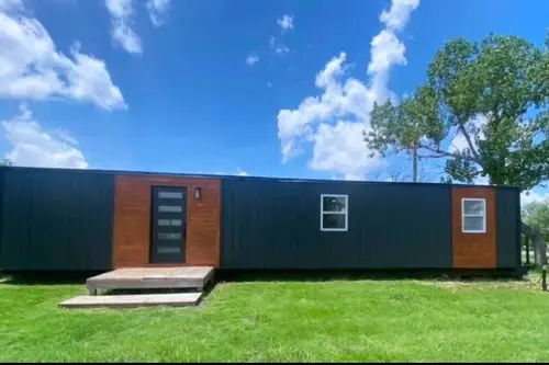 Cutest 2 Bed Ranch Style Tiny Home in Texas - 1 bedroom Tiny House 576 sqft in Mineral Wells, Texas