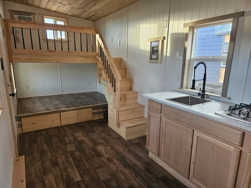 22' Bunkhouse Tiny Home photo 2