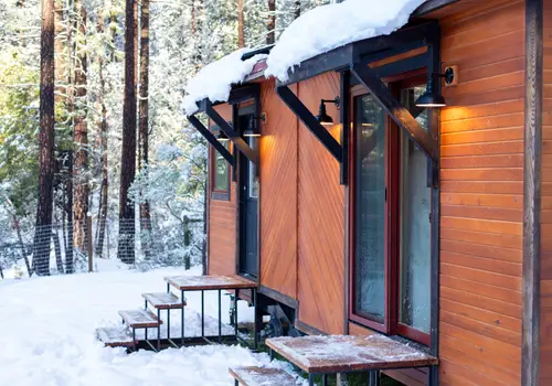 Luxury Off-Grid Tiny Home on Wheels! Dual Workspace, Remote Work Ready! image 2