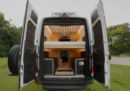Vanna Adventure Vans — build photo 2