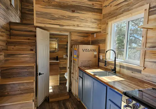 24' Jack n Jill Tiny Home image 3