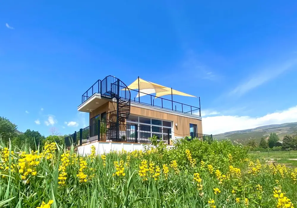 Open Air Tiny Home/Park Model - Ready to Move to Your Own Oasis — 1 bedroom Tiny House — 390 sqft for sale in Vernal, Utah