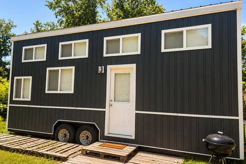 Noah Certified Farmhouse Tiny Home on Wheels in Lake Lanier - Tiny House 682 sqft in Lake Lanier, South Carolina