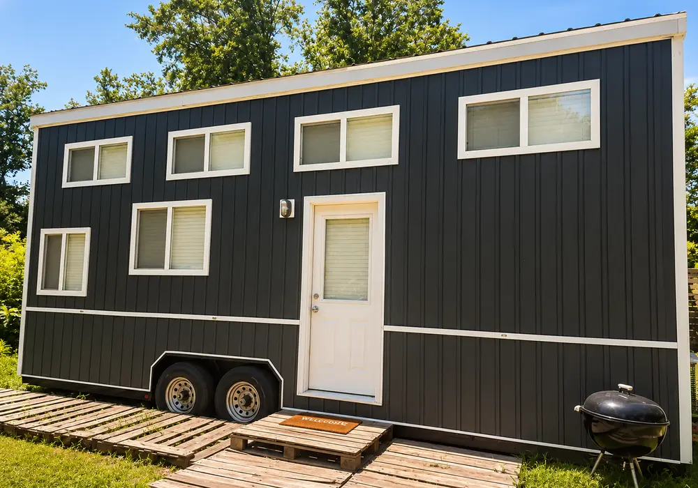 Noah Certified Farmhouse Tiny Home on Wheels in Lake Lanier — Tiny House — 682 sqft for sale in Lake Lanier, South Carolina