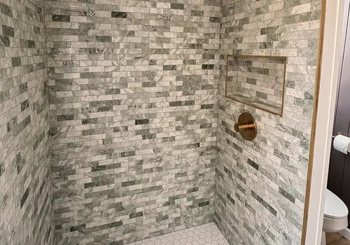 Bright Tiny House on Wheels! 2 Lofts, Laundry & Wraparound Porch detail photo 5