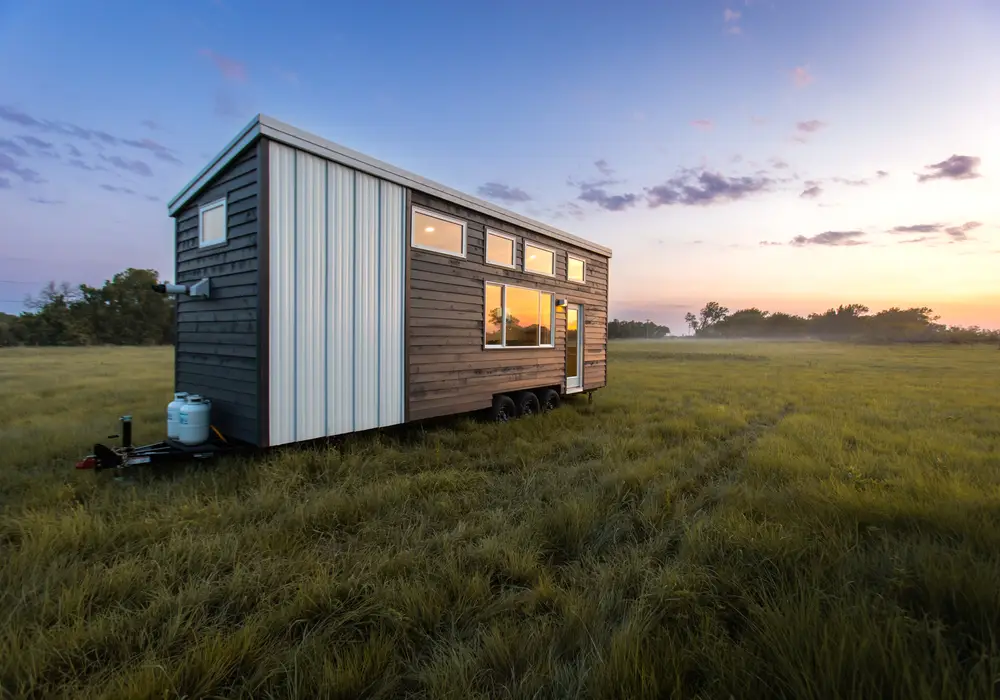 New Elderberry Tiny Home on Wheels — 1 bedroom Tiny House — 1049 sqft for sale in Wichita, Kansas