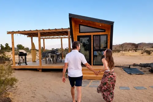 Beautiful 2024 Custom Tiny Home on Wheels with Stargazing Skylight - 1 bedroom Tiny House 754 sqft in Jamul, California