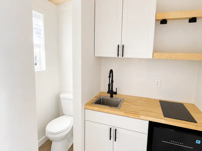 Bright & Modern Tiny House on Wheels! Move-In Ready photo 3