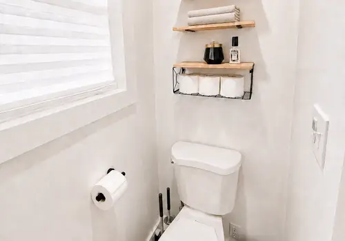 Bright & Modern Tiny House on Wheels! Move-In Ready detail photo 5