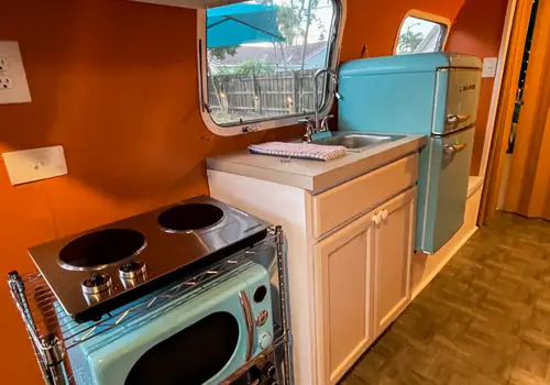 Vintage Airstream Overlander - Completely Renovated & Move-In Ready detail photo 4