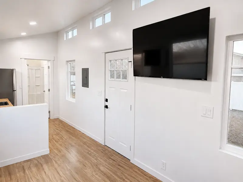 Custom 40-Foot Gooseneck Tiny Home photo 3