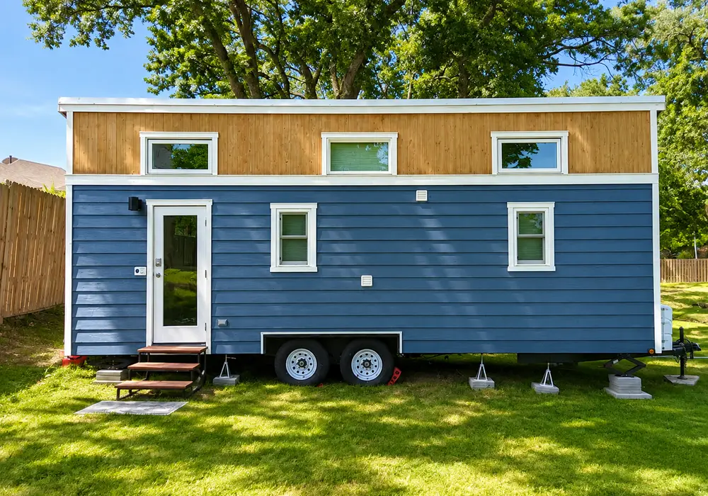 Beautiful 2019 Tumbleweed Tiny Home For Sale! Fully Furnished & Updated — 1 bedroom Tiny House — 225 sqft for sale in Temple, Texas