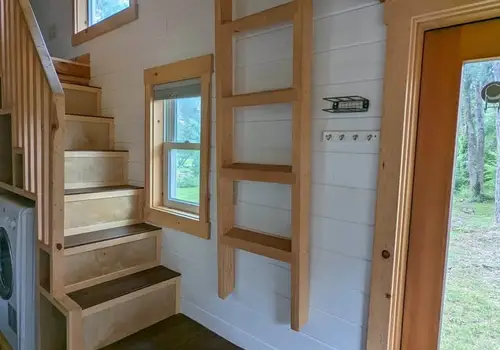 Beautiful 2019 Tumbleweed Tiny Home For Sale! Fully Furnished & Updated detail photo 5