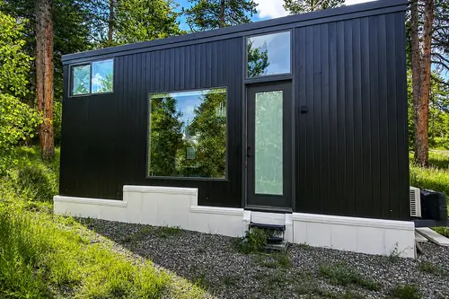 2021 Escape Tiny Home For Sale!  Move-In Ready - 1 bedroom Tiny House 252 sqft in Nederland, Colorado