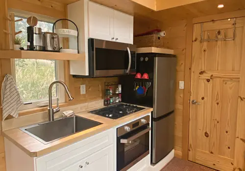 2021 Escape Tiny Home For Sale!  Move-In Ready detail photo 2