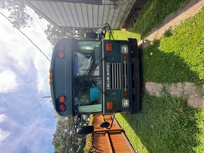 2004 Blue Bird TC2000 — 1 bedroom Converted Bus for sale in Cantonment, Florida