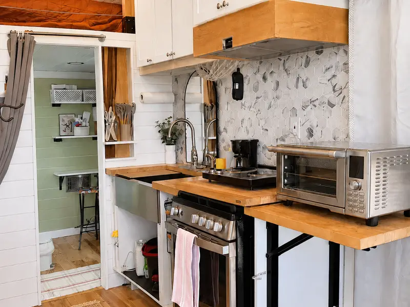 Move-In-Ready Tiny Home with King Loft For Sale! Delivery Available photo 4