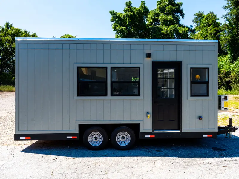 Compact Single-Level 20' Tiny Home with Full Kitchen and Bathroom | Fairfax 20' — Tiny House — 170 sqft for sale in Snellville, Georgia