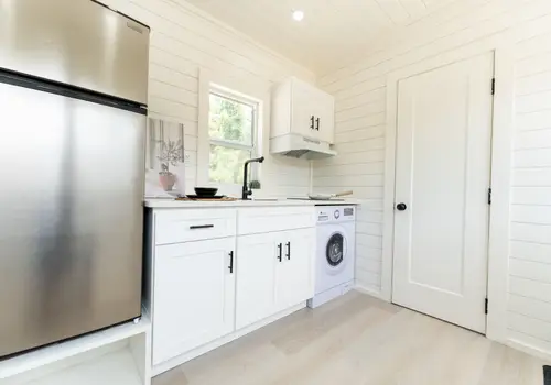 Compact Single-Level 20' Tiny Home with Full Kitchen and Bathroom | Fairfax 20' detail photo 4