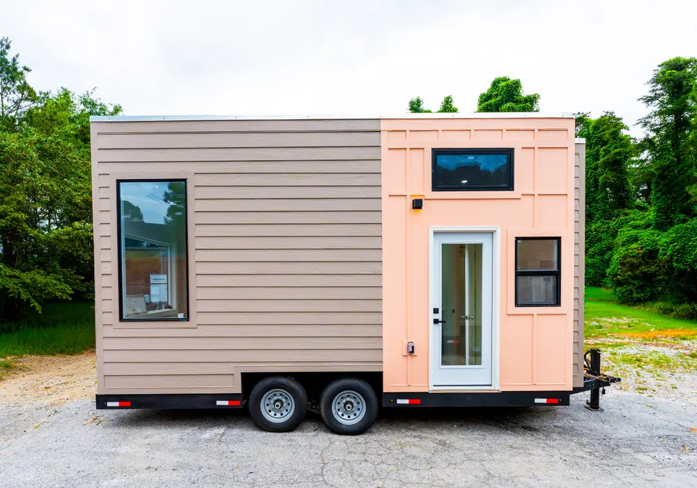 Full-Time Ready 20’ Layout with Full Kitchen and Living area | Sora 20’ — Tiny House — 170 sqft for sale in Snellvile, Georgia