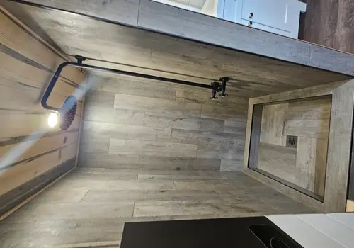 28' Jack n Jill Tiny Home detail photo 4