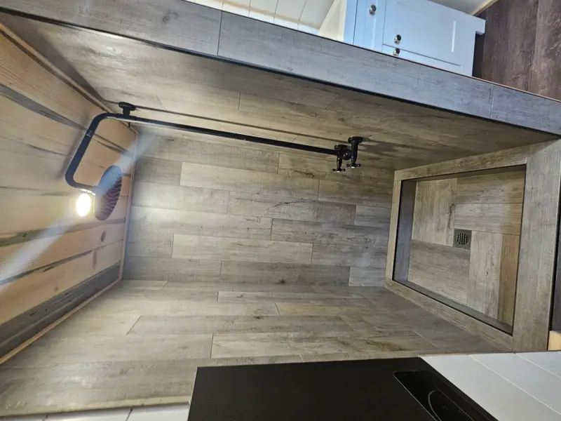 28' Jack n Jill Tiny Home photo 4
