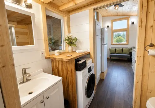 Price Drop! NOAH Certified 2026 Tiny Home For Sale! detail photo 5