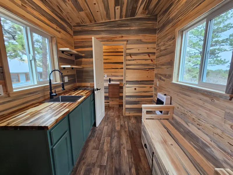 24' Off Grid Bunkhouse photo 3
