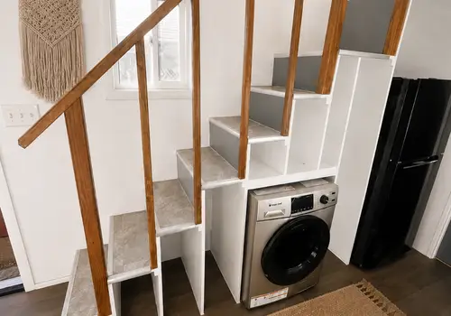 2025 Custom Built Tiny Home on Wheels detail photo 4