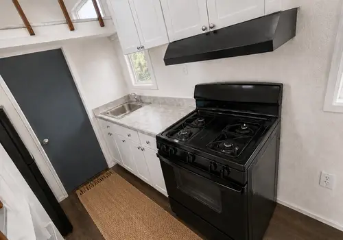 2025 Custom Built Tiny Home on Wheels detail photo 5