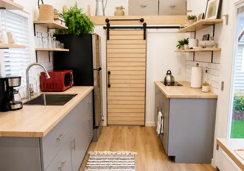 Greenville Casita Turn-Key Tiny Home on Wheels detail photo 2