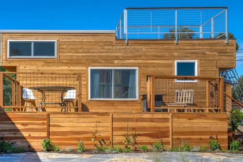 Luxury Custom Tiny Home with Rooftop Deck & Solar - 1 bedroom Tiny House 204 sqft in cottonwood, Arizona