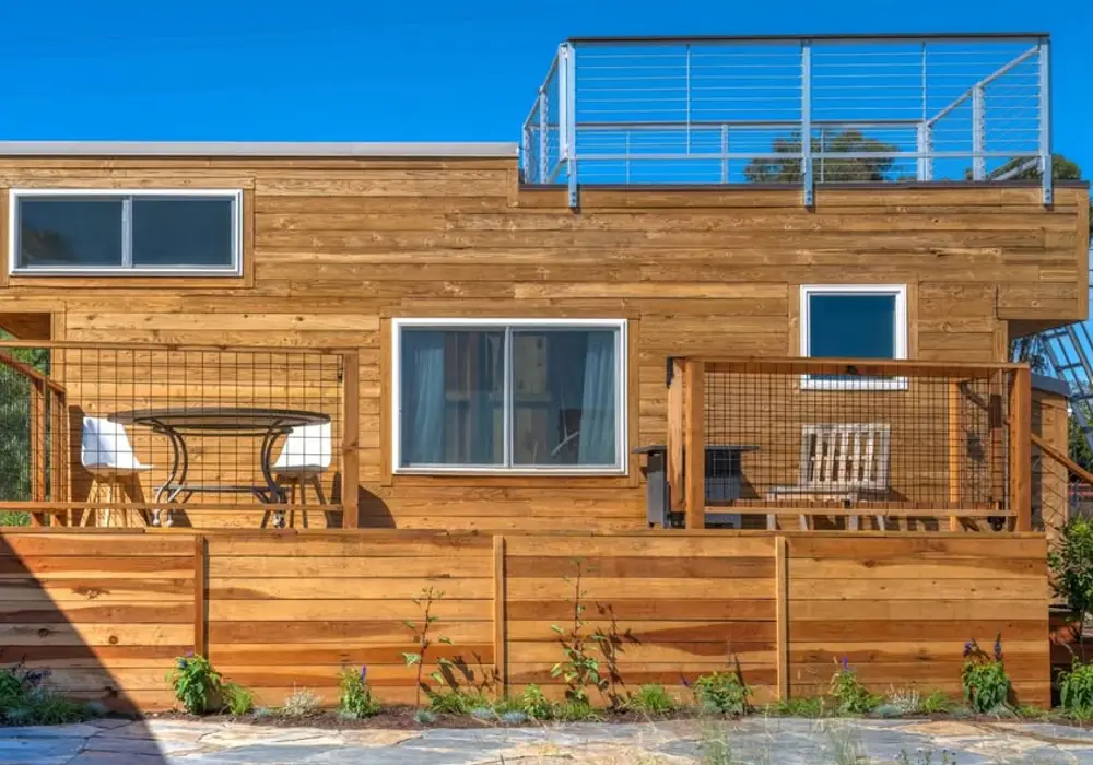 Luxury Custom Tiny Home with Rooftop Deck & Solar — 1 bedroom Tiny House — 669 sqft for sale in cottonwood, Arizona