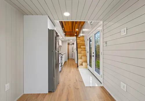New Luxury Retreat Tiny Home on Wheels detail photo 4