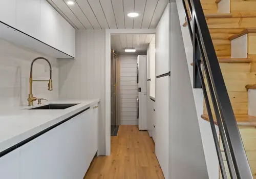 New Luxury Retreat Tiny Home on Wheels detail photo 5