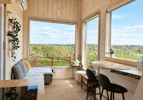 2023 Fully Furnished Tiny Home Airbnb detail photo 3