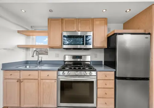 RVIA Certified Tiny Home in Tampa Bay Escape, $15K+ in Recent Upgrades detail photo 3