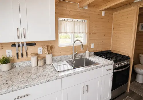 30Ft Turnkey Custom Tiny Home! detail photo 4