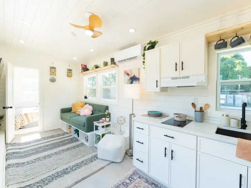 Single-Level 32’ Tiny Home with Full-Size Bedroom & Kitchen | Avalon 32' photo 3