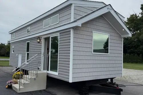 2027 island 6474 - 2 bedroom Tiny House 7 sqft in Georgia, Georgia