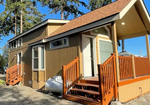 Sea Breeze Community image 4