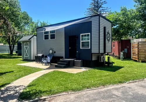 Island Cove Park image 4