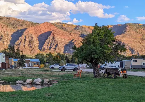 Hermosa Orchards Village image 2