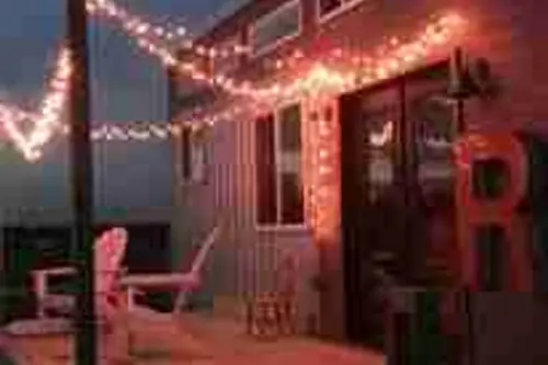 The Bird's Nest Tiny Living Community - Tiny home community in Cumby, Texas