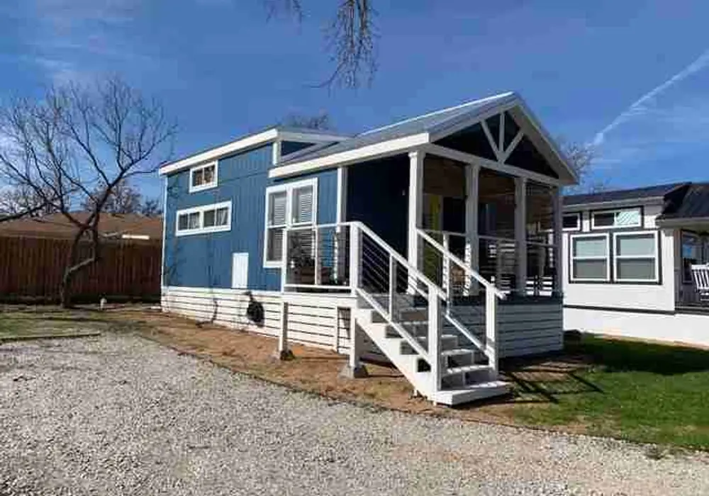 Boxwood Tiny Homes image 1