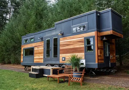 Tiny Heirloom image 4